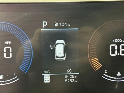 Used 2024 Hyundai Santa Fe SE image 18