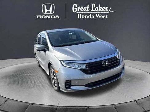 Used 2024 Honda Odyssey Touring image 4