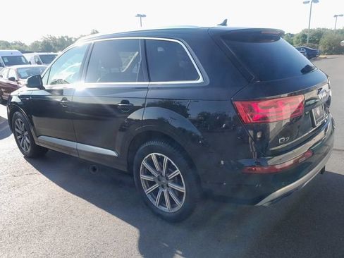 Used 2018 Audi Q7 3.0T Prestige w/ Prestige Package AWD/4WD image 22