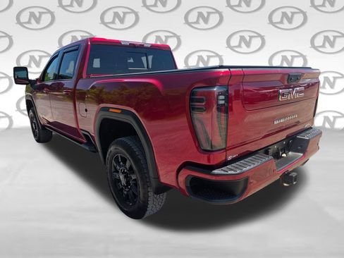Used 2025 GMC Sierra 2500 AT4 w/ AT4 Premium Plus Package AWD/4WD image 10