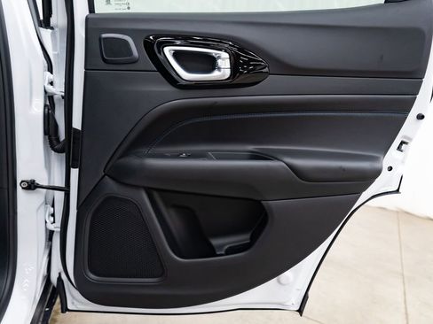 New 2026 Jeep Compass Limited AWD/4WD image 28