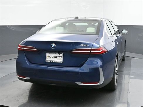 New 2025 BMW 530i w/ Executive Package image 12
