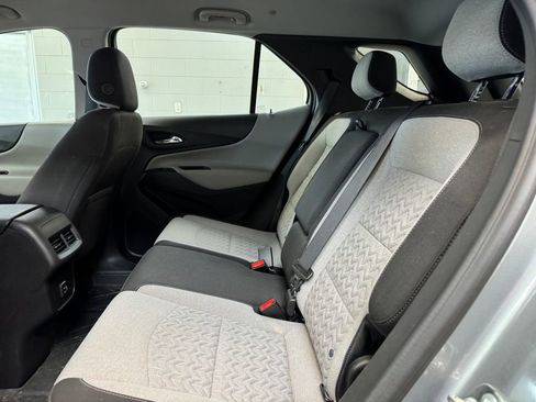 Used 2024 Chevrolet Equinox LS w/ Driver Confidence II Package FWD image 18