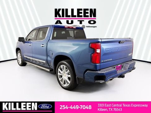 Used 2024 Chevrolet Silverado 1500 High Country AWD/4WD image 7