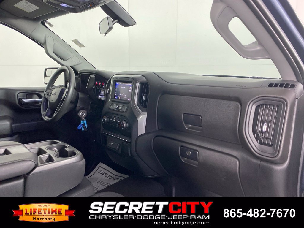Used 2021 Chevrolet Silverado 1500 Custom Trail Boss AWD/4WD image 31
