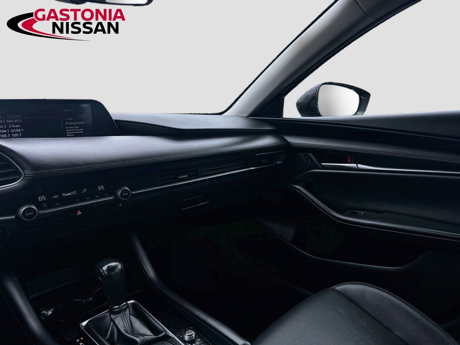 Used 2024 MAZDA MAZDA3 s FWD image 30
