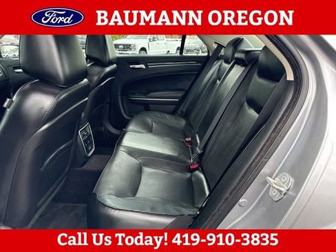 Used 2017 Chrysler 300 C AWD/4WD image 13