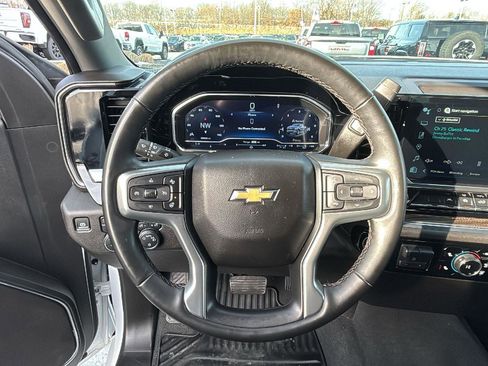 Certified 2023 Chevrolet Silverado 1500 LT image 14