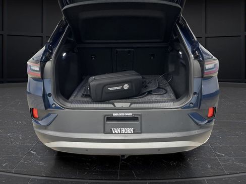 Used 2023 Volkswagen ID.4 Pro S Plus image 15