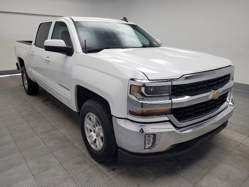 Used 2018 Chevrolet Silverado 1500 LT w/ All Star Edition image 13