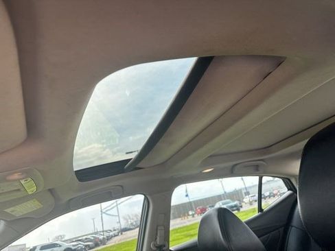 Used 2017 Nissan Maxima 3.5 SL FWD image 28