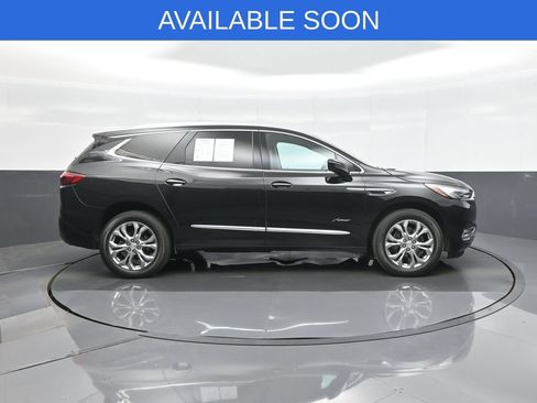 Used 2021 Buick Enclave Avenir w/ Avenir Technology Package AWD/4WD image 8