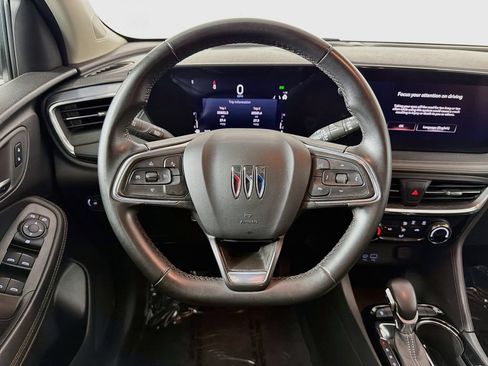 Used 2024 Buick Encore GX Sport Touring FWD image 11