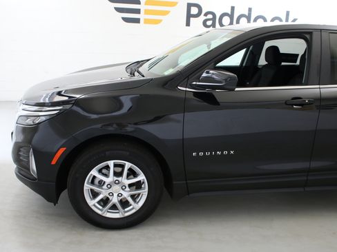 Certified 2024 Chevrolet Equinox LT w/ LPO, Floor Liner Package FWD image 4