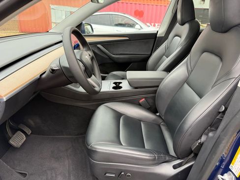 Used 2023 Tesla Model Y Long Range image 15