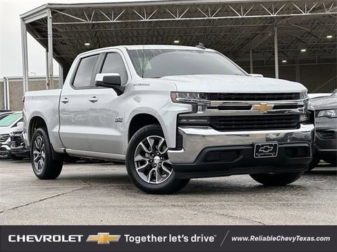 Used 2020 Chevrolet Silverado 1500 LT w/ Texas Edition image 2