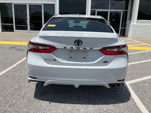 Used 2024 Toyota Camry SE FWD image 6