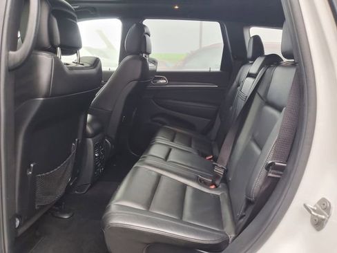 Used 2020 Jeep Grand Cherokee Limited w/ Luxury Group II image 12