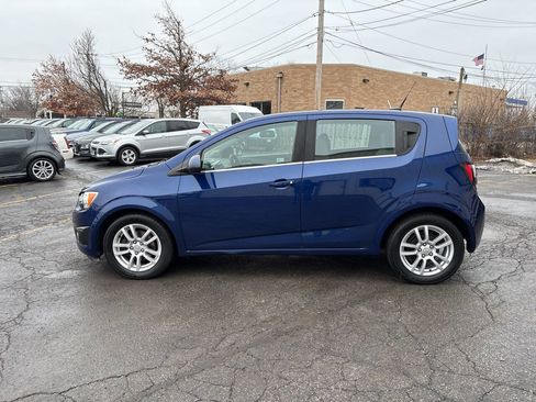 Used 2012 Chevrolet Sonic LT image 2