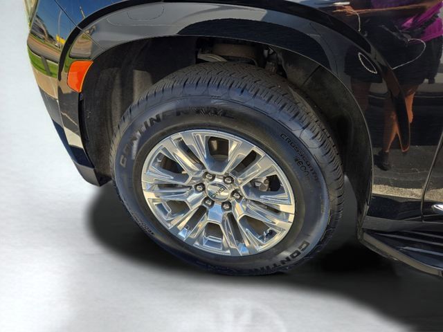 Used 2024 GMC Yukon Denali AWD/4WD image 40
