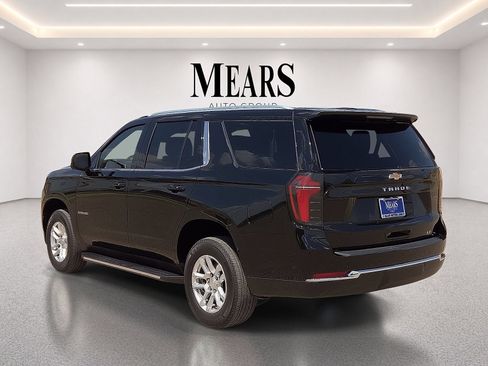 Used 2025 Chevrolet Tahoe LT AWD/4WD image 3