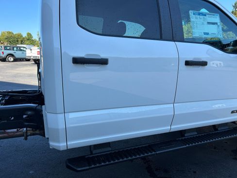 New 2026 Ford F550 4x4 Crew Cab image 20
