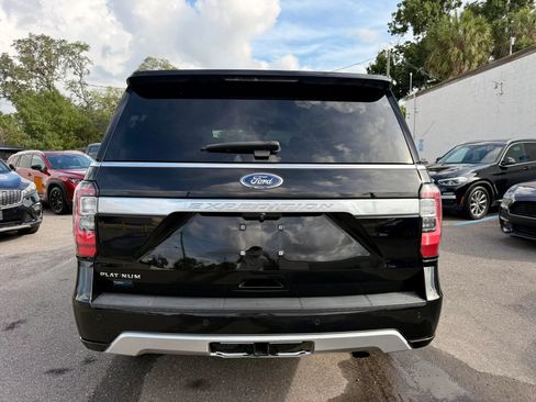 Used 2018 Ford Expedition Platinum RWD image 4
