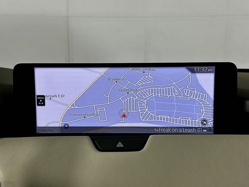 Used 2024 MAZDA CX-90 Plug-In Hybrid w/ Premium Plus image 22