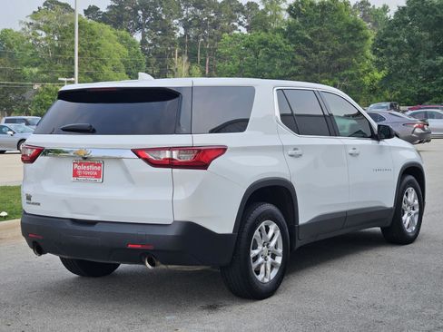 Used 2021 Chevrolet Traverse LS w/ LPO, Floor Liner Package FWD image 6