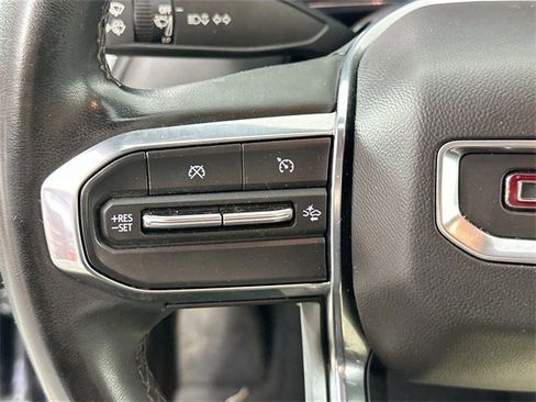 Used 2023 GMC Canyon Elevation image 18