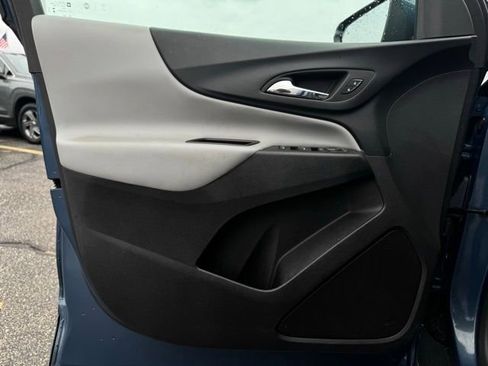 Used 2024 Chevrolet Equinox LT image 13