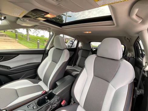 Used 2022 Subaru Crosstrek 2.0i Premium w/ Moonroof Package AWD/4WD image 10
