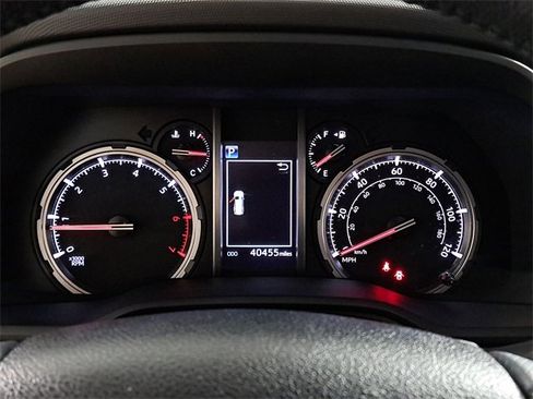 Used 2022 Toyota 4Runner TRD Off-Road image 27