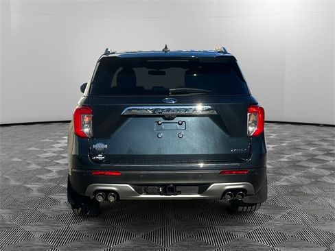Used 2023 Ford Explorer King Ranch w/ Premium Technology Package image 4