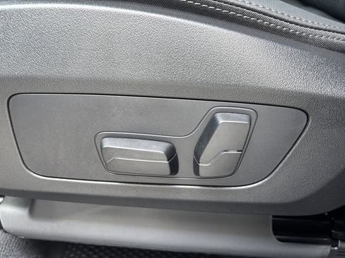 Used 2026 BMW X1 xDrive28i w/ Technology Package image 20