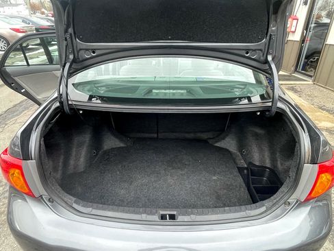 Used 2010 Toyota Corolla LE image 8