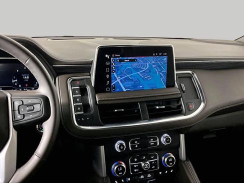 Used 2023 GMC Yukon SLT w/ SLT Luxury Package RWD image 6