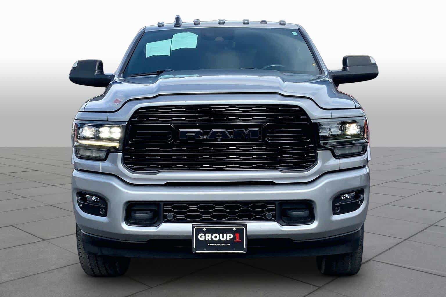 Used 2022 RAM 3500 Limited AWD/4WD image 4