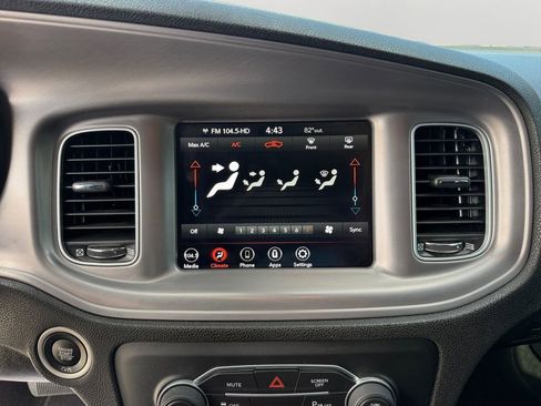 Used 2023 Dodge Charger SXT RWD image 22