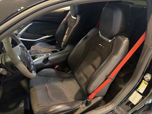 Used 2017 Chevrolet Camaro ZL1 image 12