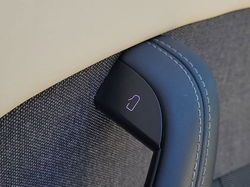 Used 2021 Tesla Model S Long Range image 27