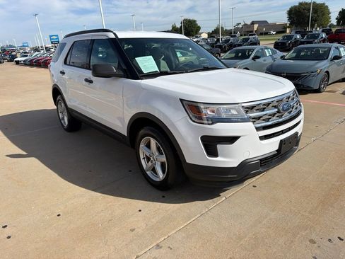Used 2018 Ford Explorer 4WD image 7