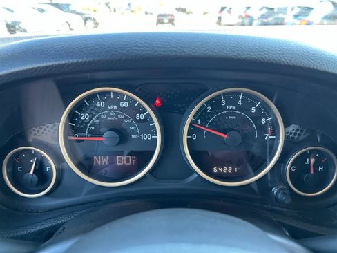 Used 2014 Jeep Wrangler Unlimited Sahara AWD/4WD image 13