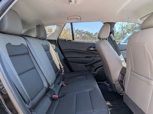 New 2026 Chevrolet Trax ACTIV w/ Driver Confidence Package FWD image 25