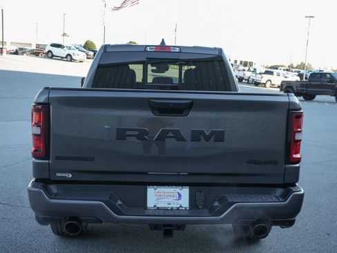 New 2026 RAM 1500 Big Horn AWD/4WD image 8
