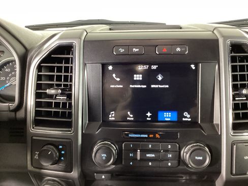 Used 2017 Ford F150 XLT w/ Equipment Group 302A Luxury AWD/4WD image 37