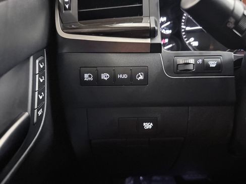 Used 2016 Lexus LX 570 4WD image 23