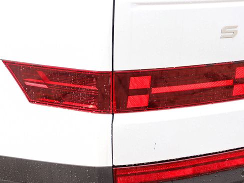 New 2026 Hyundai Santa Fe SE FWD image 11