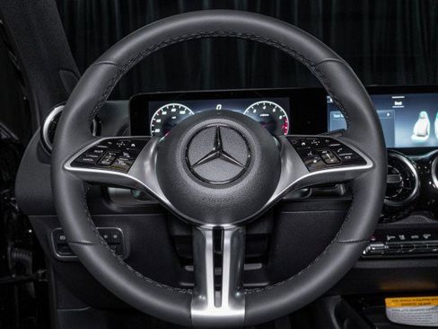 Certified 2026 Mercedes-Benz GLB 250 image 21