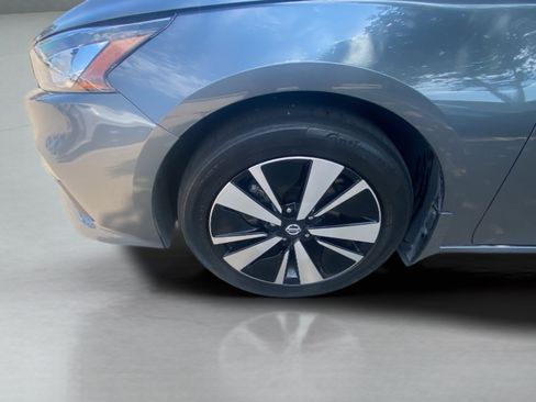 Used 2021 Nissan Altima 2.5 SV AWD/4WD image 10